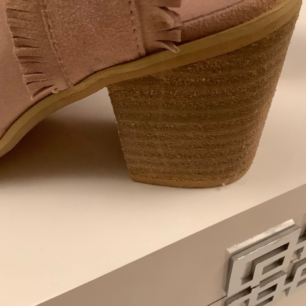 Blush Suede Booties With Open Toe. Size 6.5 New - image 4